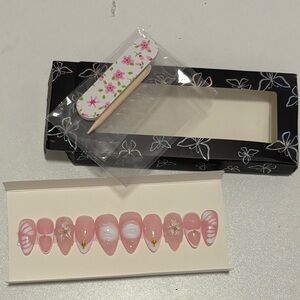 Pink Floral Press-On Nails